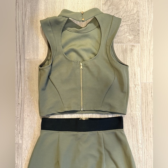 Olive Green Women's Skirt Set - Picture 3 of 6